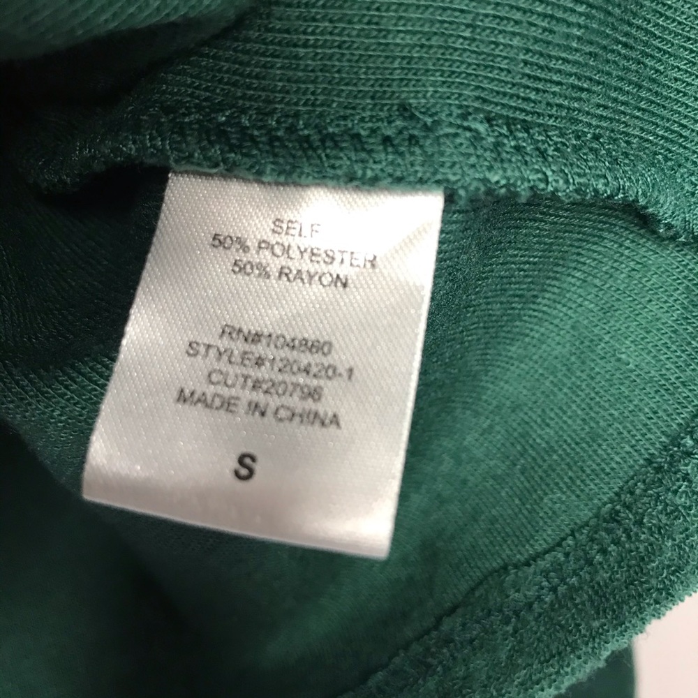 Chloe & Katie Green terry cloth long sleeve - Picture 6 of 8